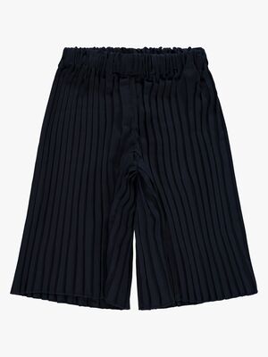 Name it Kumana Bukser, Dark Sapphire