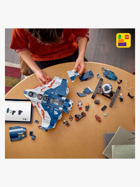 LEGO Super Heroes 76325 Avengers: Age of Ultron Quinjet