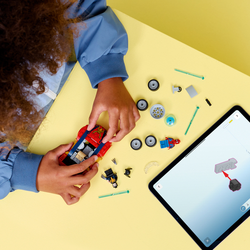 LEGO Super Heroes 76336 Spider-Man-bil mod venomiseret Wolverine