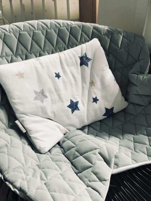 Albero Mio Tæppe med Pude V101, Grå