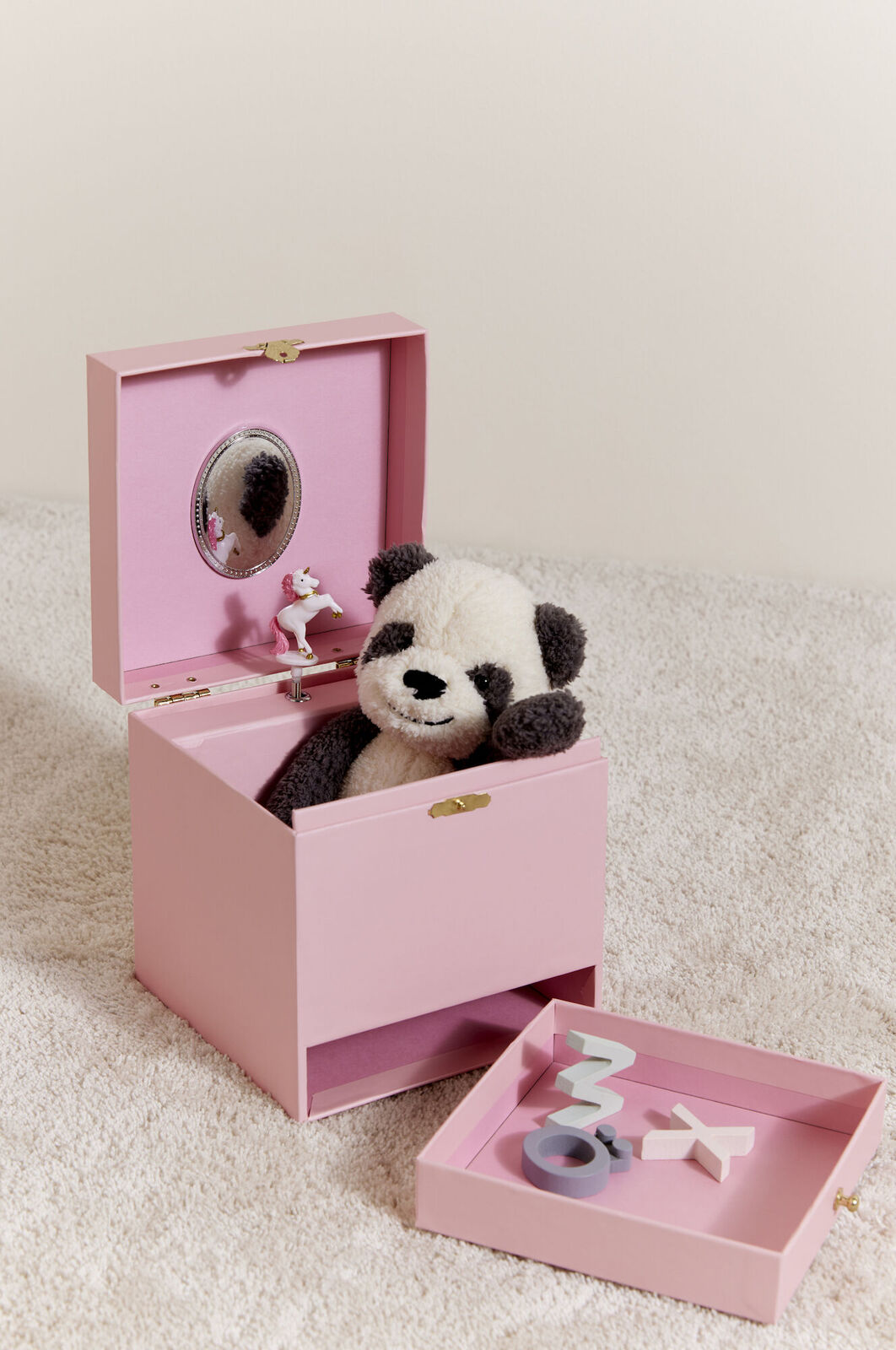 Cloudberry Castle Musikæske, Enhjørning