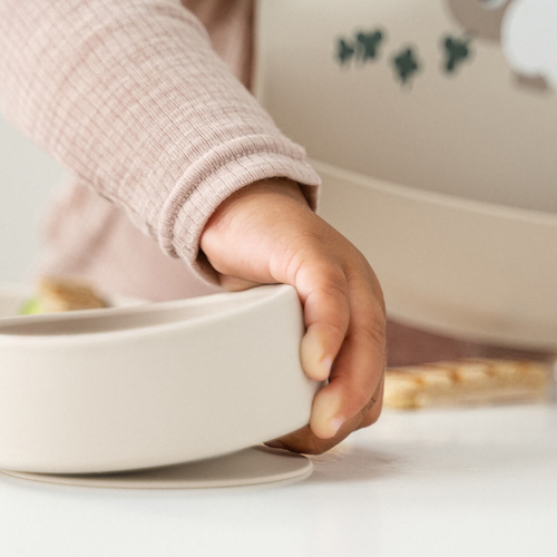 Done By Deer Tiny Farm Silikone Spisesæt Stick & Stay, Sand