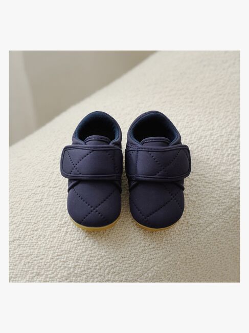 Wheat Sasha Indesko, Ink