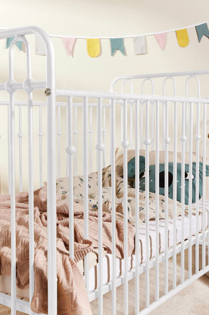 JLY Dream Tremmeseng Lea, Hvid