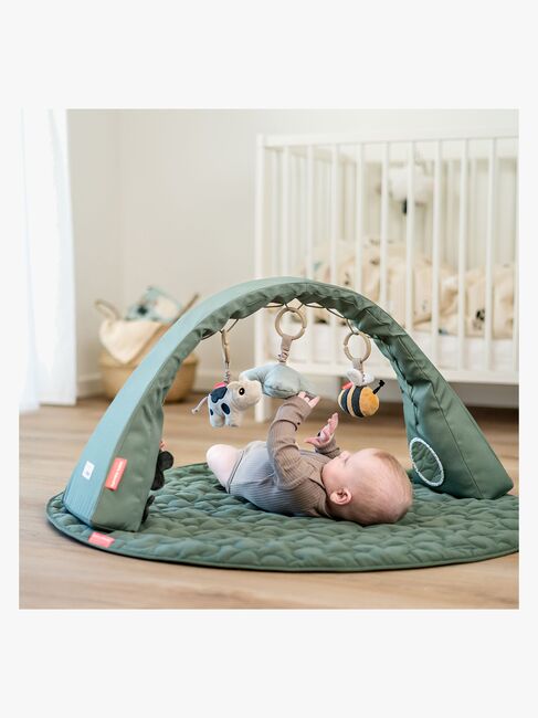 Done By Deer Tiny Farm Aktivitetstæppe, Green