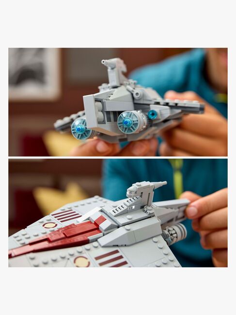 LEGO Star Wars 75404 Angrebsskib af Acclamator-klassen