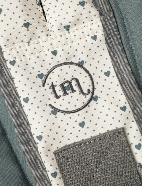 That's Mine Cleo Bæresele, Lots Of Love Sky