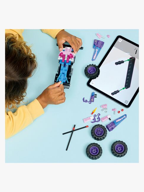 LEGO Technic 42220 Monster Jam Sparkle Smash pull-back