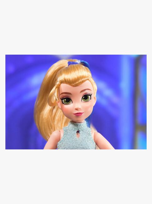 Unicorn Academy Dukke Isabel Masquerade 24 cm