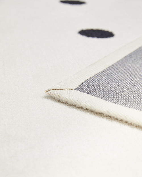 Alice & Fox Gulvtæppe Prik 140x200