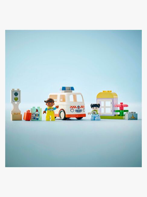 LEGO DUPLO Town 10447 Ambulance og fører