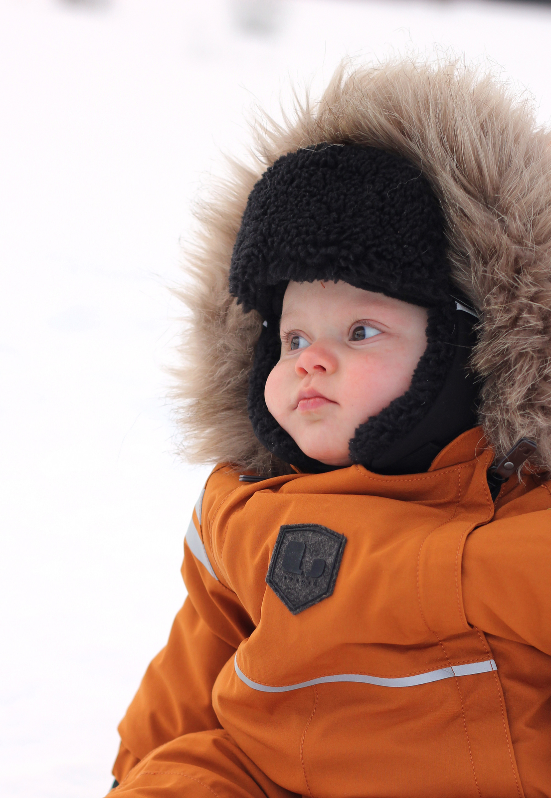 Lindberg Colden Hue, Sort