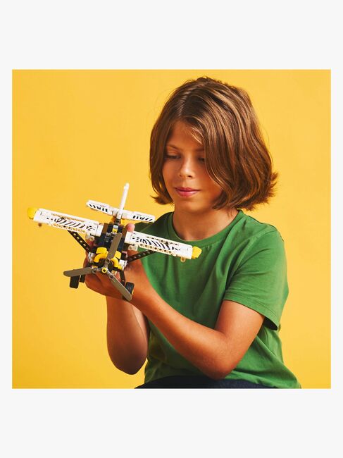 LEGO Technic 42198 Bush-fly