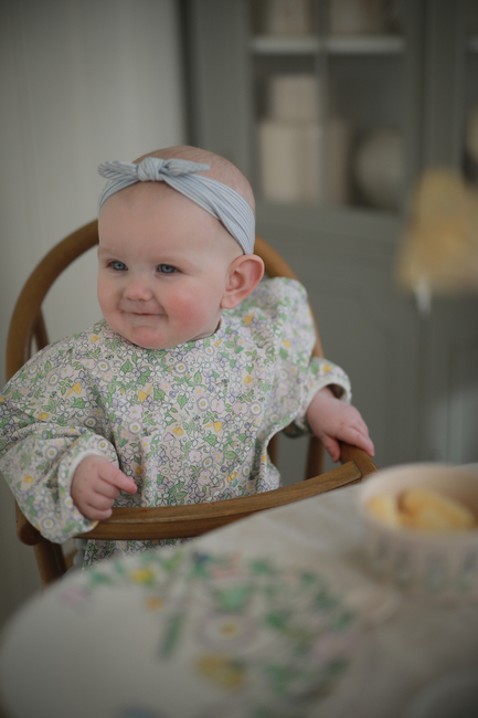 Elsa Beskow  Blomsterfestival Langærmet Hagesmæk