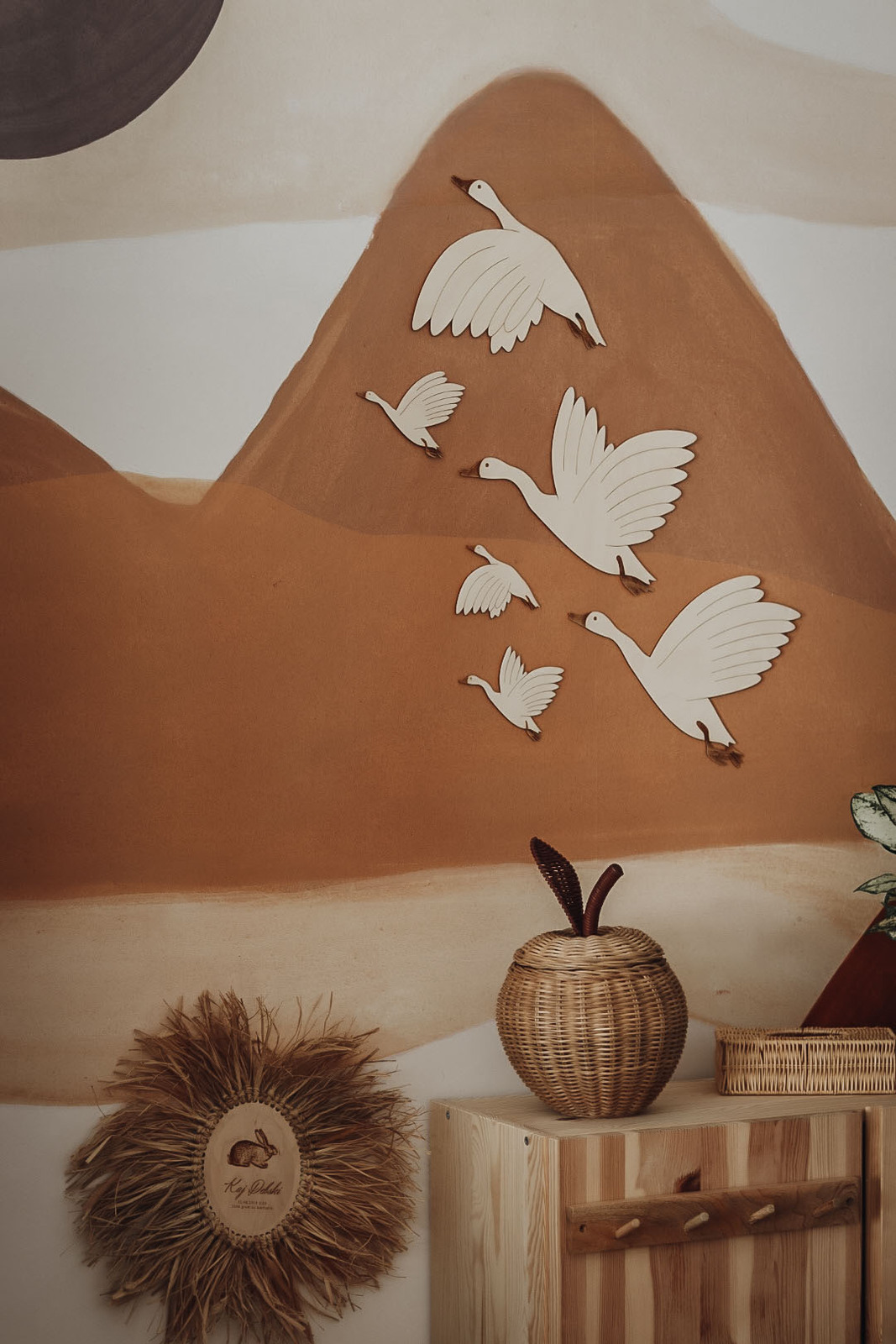 11-Geese Left-4569_4b.jpg