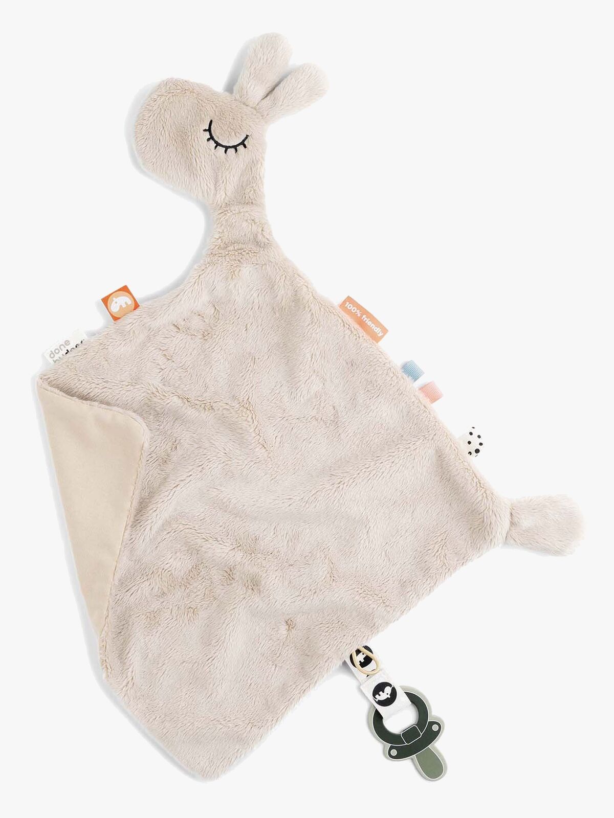 Done By Deer Lalee Nusseklud, Sand