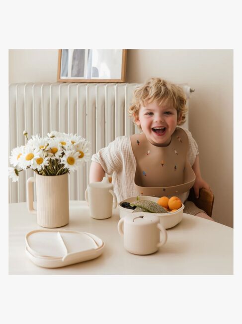 Mushie Madkasse, Ivory