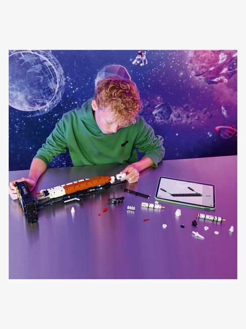 LEGO Technic 42221 NASA Artemis-løfteraket