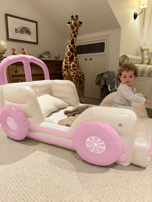 SUNNYLiFE  Oppustelig Børneseng, Summer Van Candy