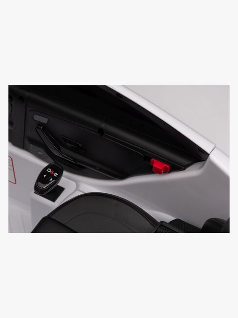 Mercedes Benz CLA45 Elbil, Hvid