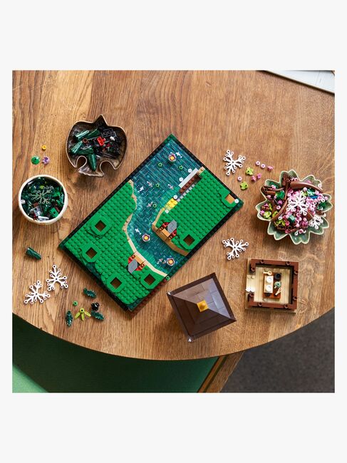 LEGO Icons 10315 Fredfyldt have