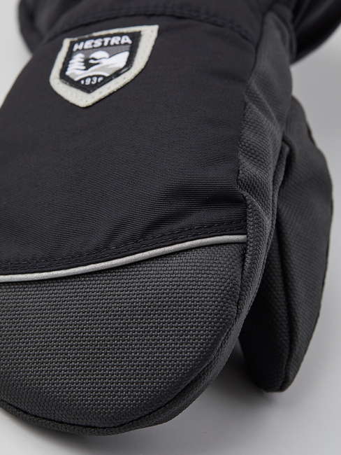 Hestra Akka JR Vanter, Sort