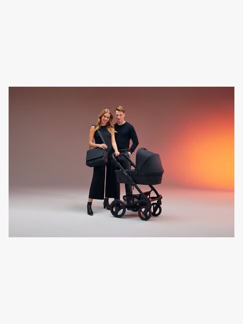 Mutsy Nio Duovogn, North Black