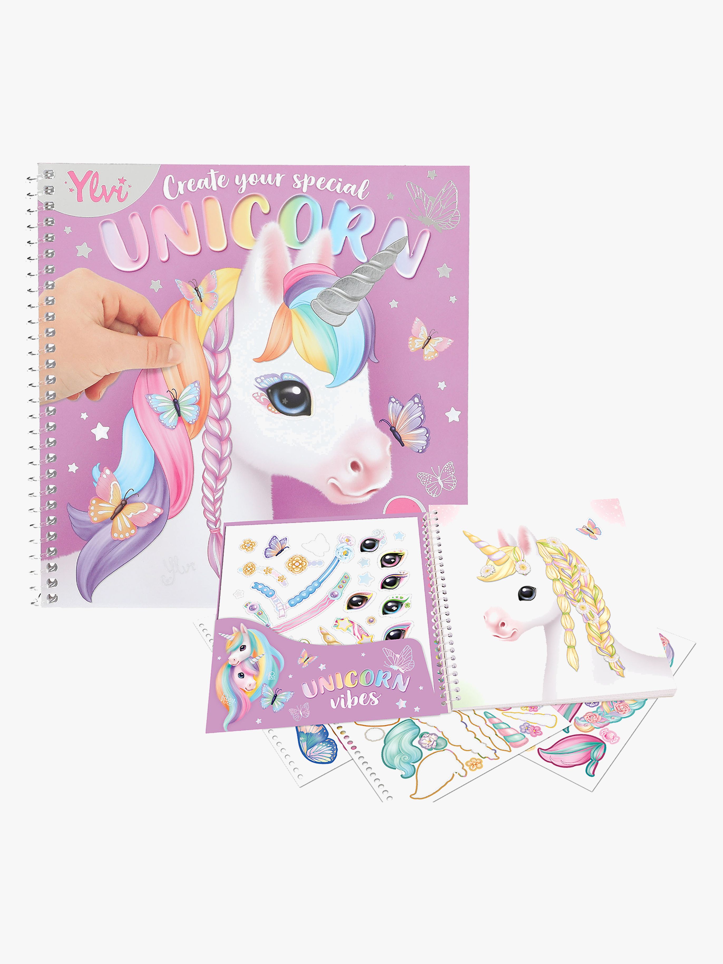 Ylvi &  the Minimoomis Klistermærkebog Create Your Special Unicorn