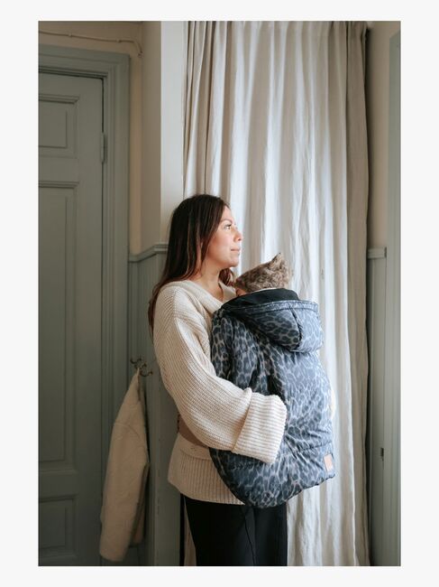 Elodie Details Cosy Cover Betræk til Bæresele, Le Leopard 5072020-1434NA-1526_4a.jpg