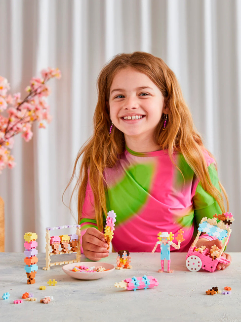 Plus-Plus Learn to Build  Iskiosk Byggesæt 275 Dele