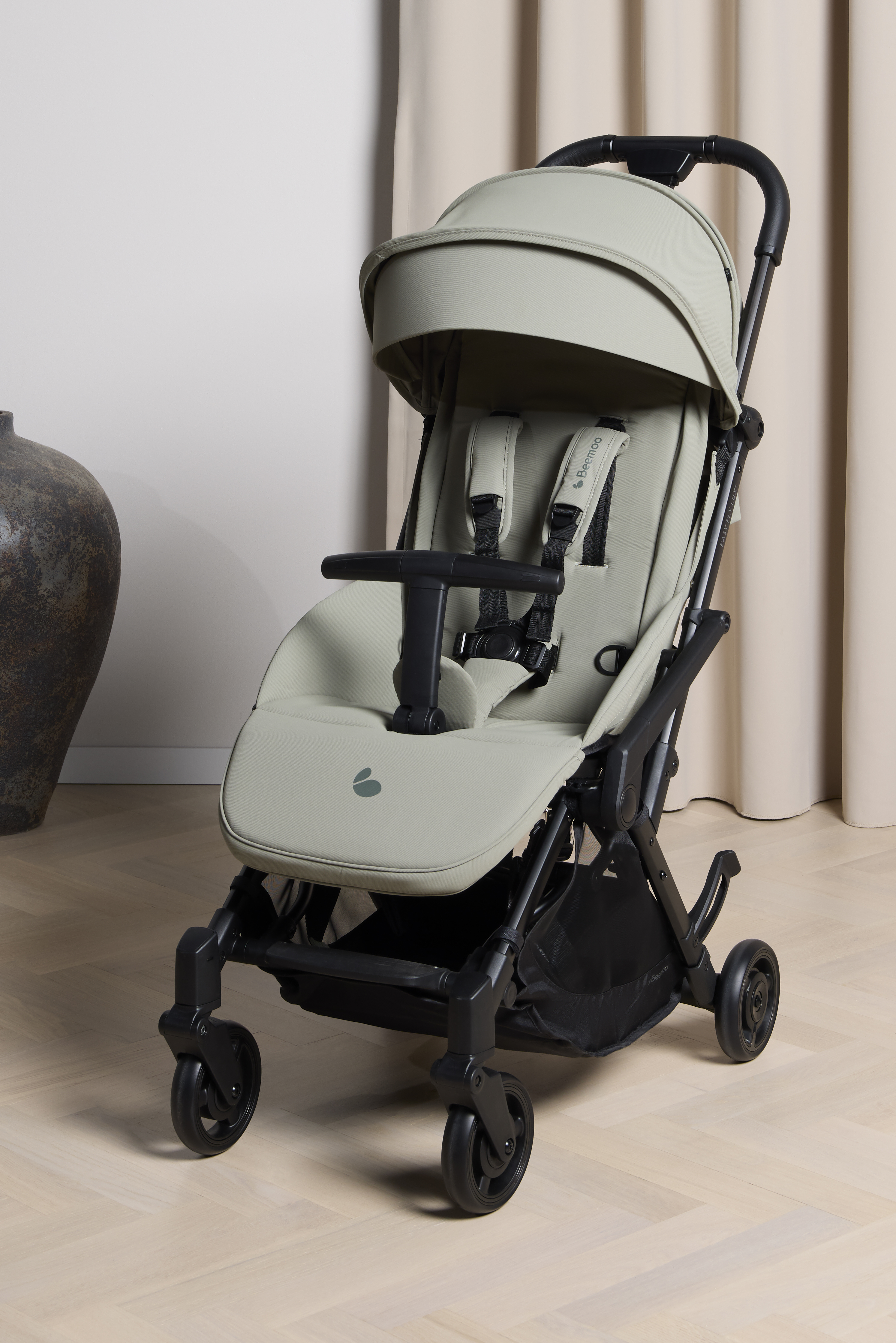 Beemoo Easy Fly Lux 4 Klapvogn, Spring Green