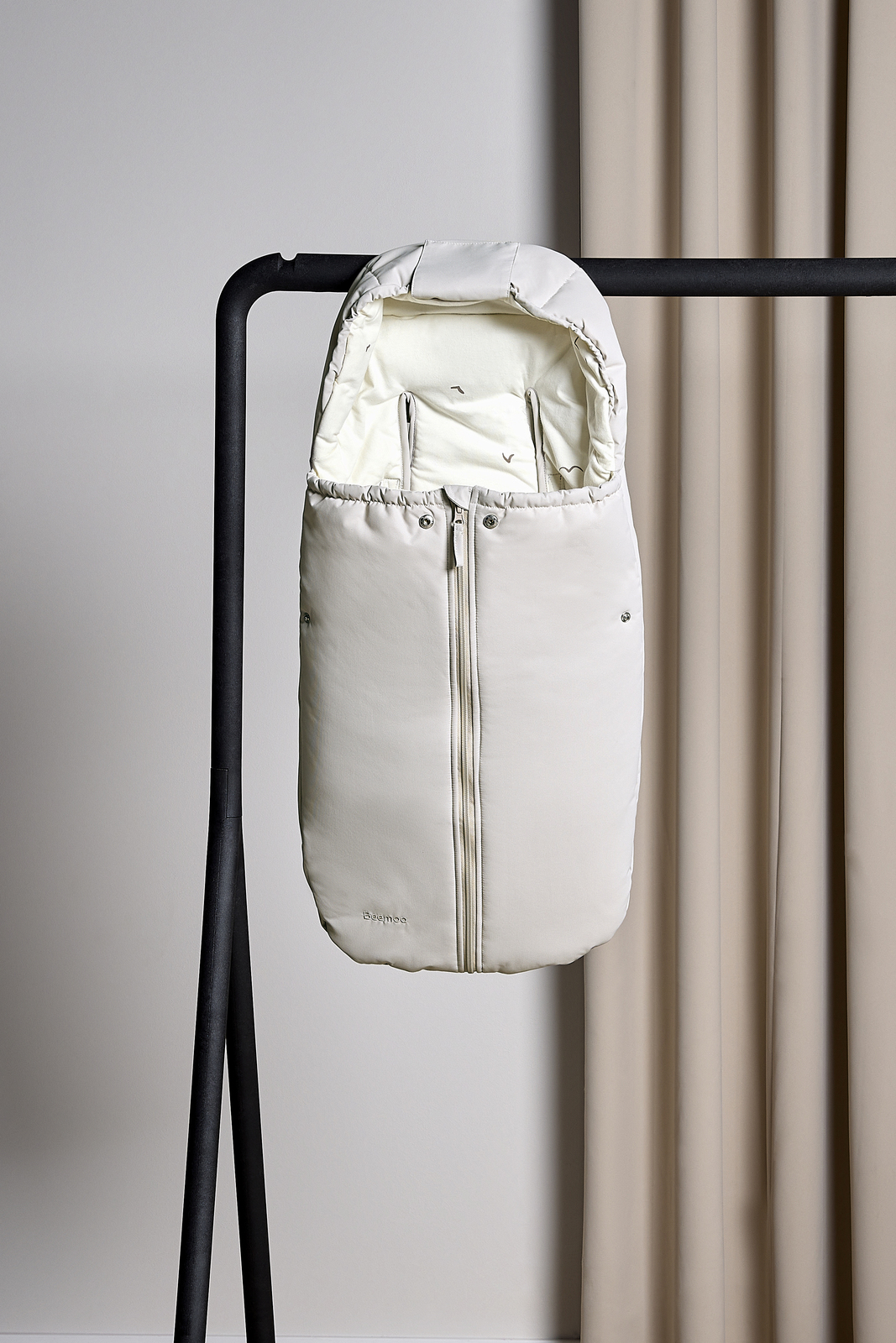 Beemoo Light Kørepose, Beige Swallow