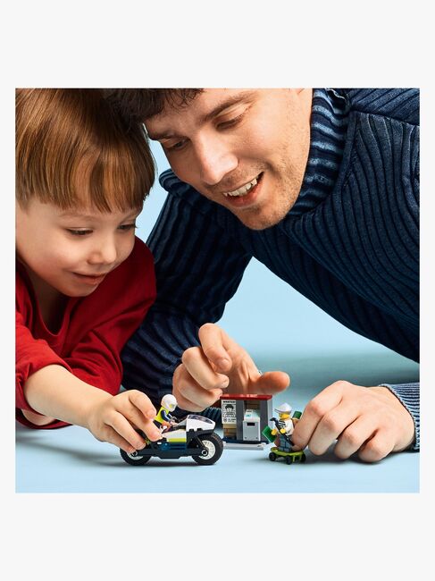 LEGO City 60455 Politimotorcykel på forbryderjagt