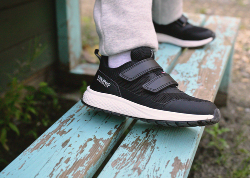 Viking Bouncy WP 2V Sneakers, Sort