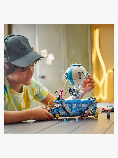 LEGO Fortnite 77073 Battle Bus