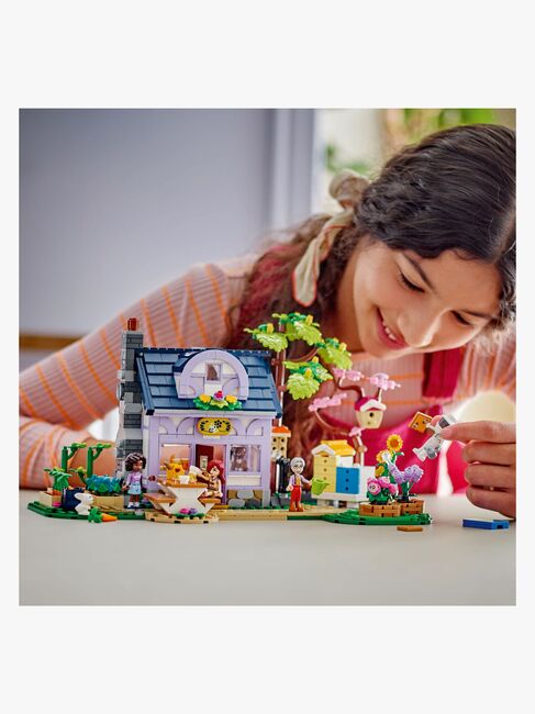 LEGO Friends 42669 Biavlerhus og blomsterhave