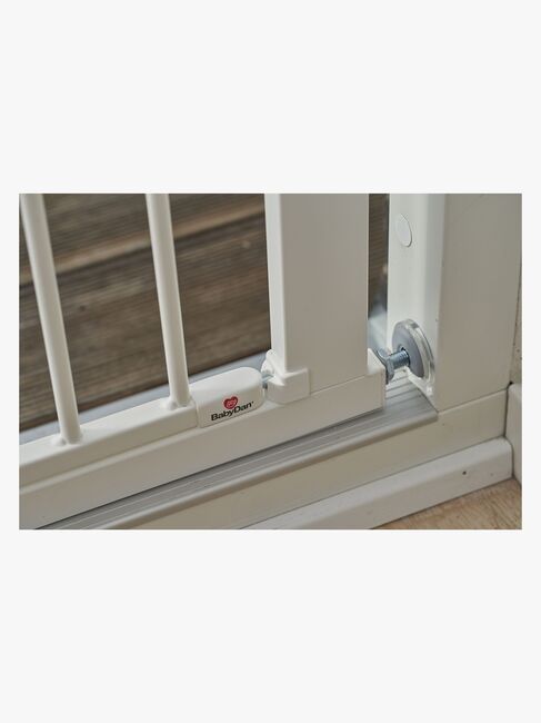 BabyDan Perfect Close Sikkerhedsgitter, Hvid