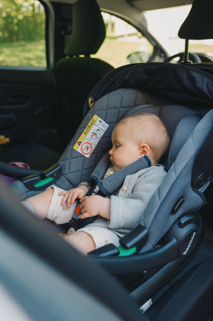 Beemoo Route i-Size Autostol Baby inkl. ISOFIX Base, Mineral Grey