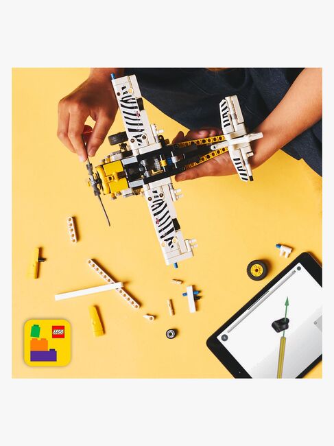 LEGO Technic 42198 Bush-fly