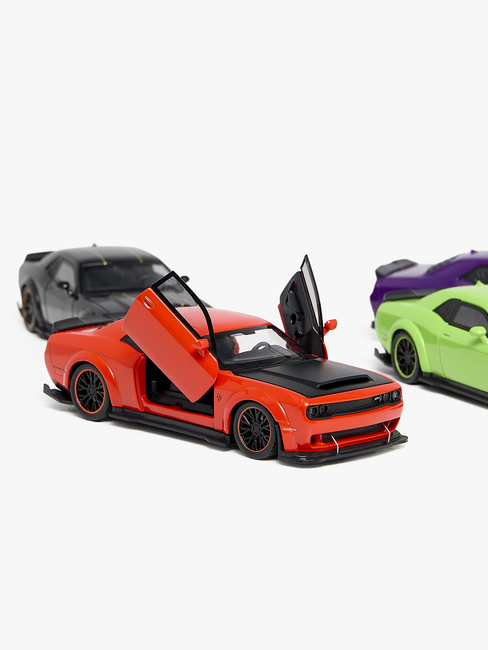 Dodge Modellautos Die-Cast Racerbil 1:32 Blandet Udvalg