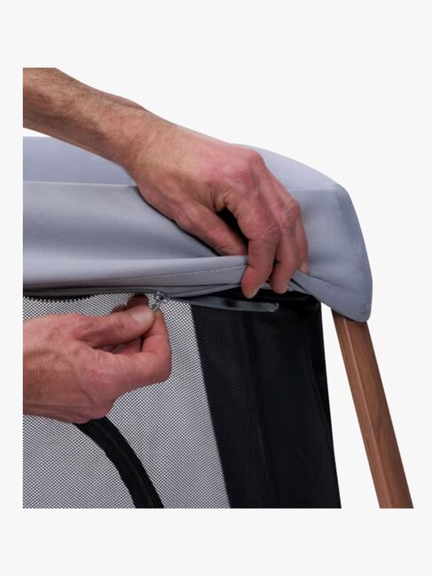 Maxi-Cosi Iris 2 Weekendseng, Essential Grey