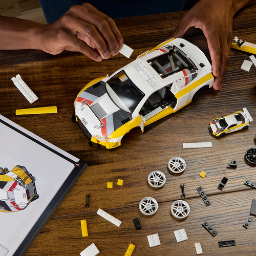 Mattel Brick Shop Hot Wheels Elite Series Byggesæt ’15 Audi R8 LMS 820 Dele