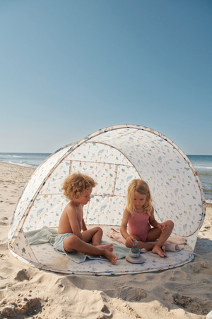 LIEWOOD Cassie Pop Up UV-Telt, Sea Creature/Sandy