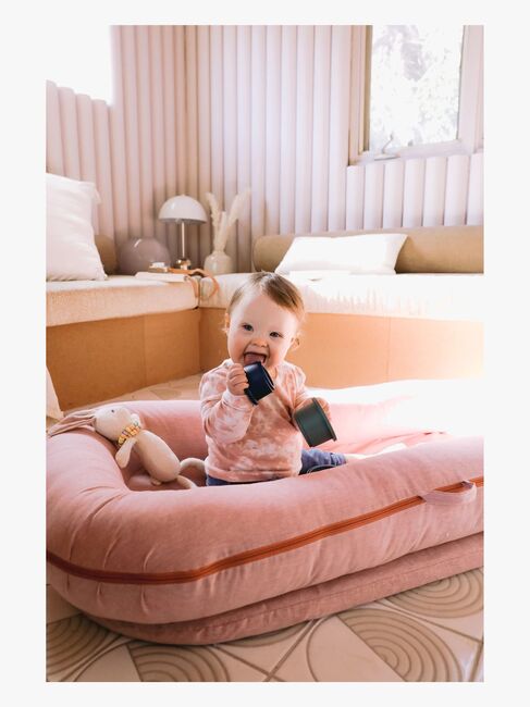 DockATot Grand Babynest, Ginger Chambray