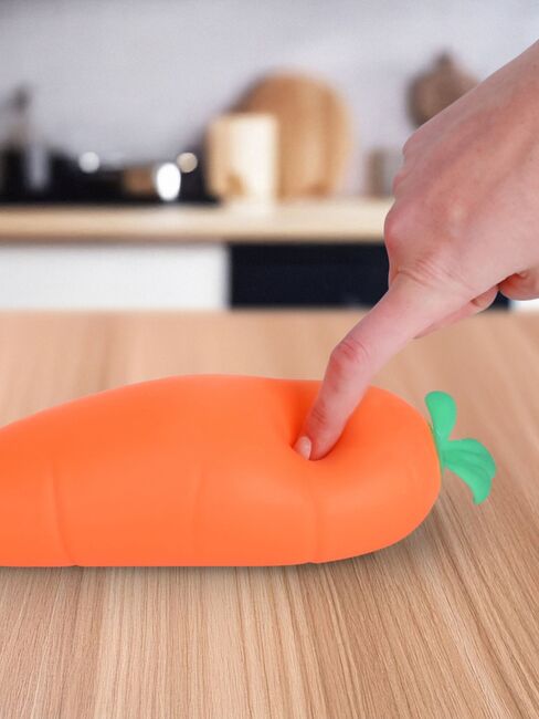 Sunny Days Squishy Gulerod 28 Cm 700570979-1346_4b.jpg