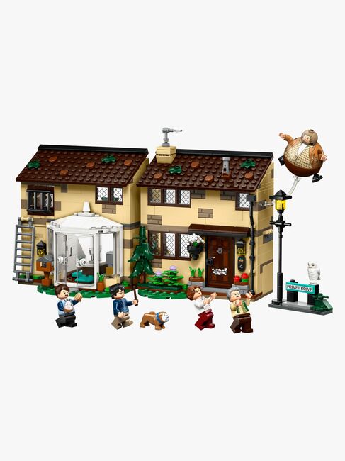 LEGO Harry Potter 76451 Ligustervænget: Tante Marges besøg