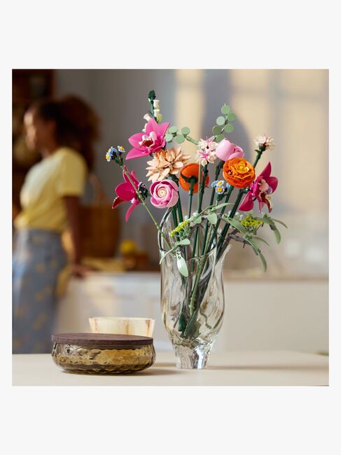 LEGO Botanicals 10342 Smuk pink blomsterbuket