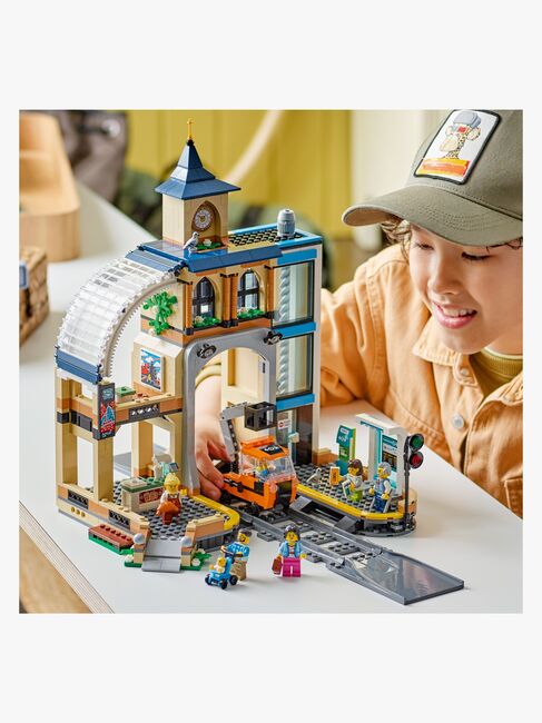 LEGO City 60469 Hovedbanegård