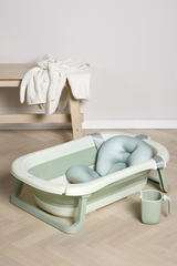 Beemoo CARE Assist Badekar inkl. Badestøtte & Skyllekande, Soft Green