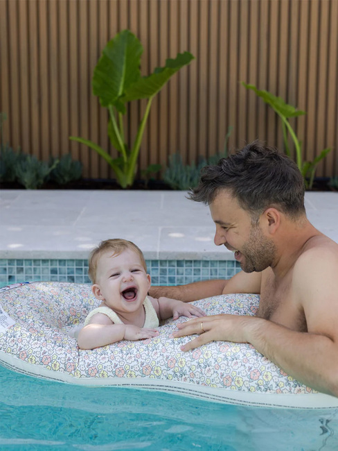 SUNNYLiFE Baby Float Together-  Oppustelig Flydemadras, Into the Garden